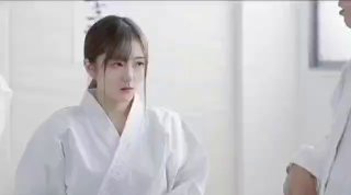 二零二三五月十三号-最新精选美女直播双胞胎少狼（中）
